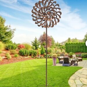 Classic Pinwheel Wind Spinner, New